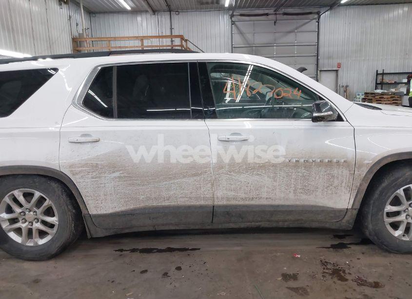 Photo 13 of 2019 Chevrolet Traverse 2FL (VIN 1GNEVMKWXKJ247921)