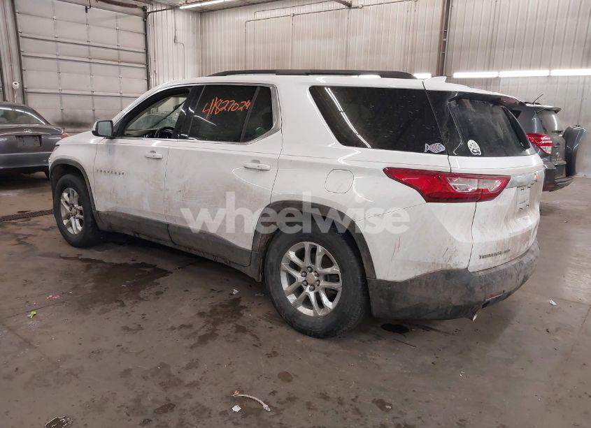 Photo 3 of 2019 Chevrolet Traverse 2FL (VIN 1GNEVMKWXKJ247921)
