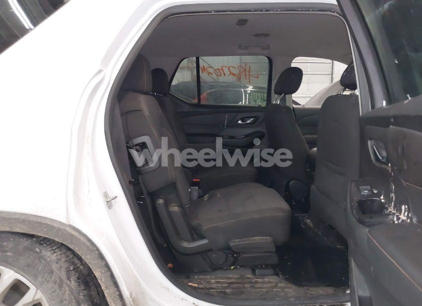 Photo 8 of 2019 Chevrolet Traverse 2FL (VIN 1GNEVMKWXKJ247921)