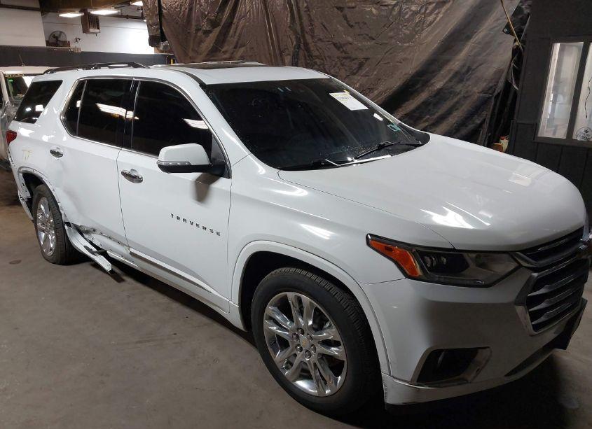 2021 Chevrolet Traverse AWD HIGH COUNTRY (VIN 1GNEVNKW2MJ271932) main photo