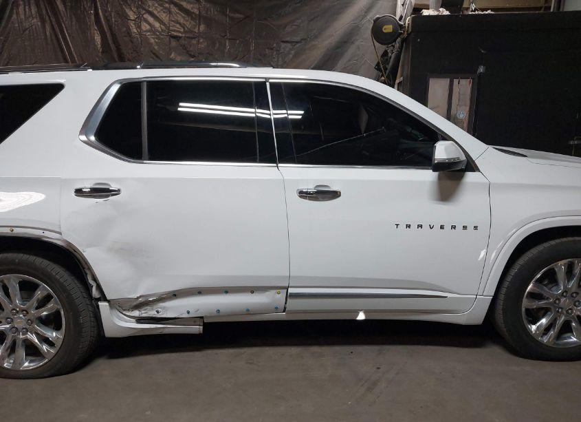 Photo 14 of 2021 Chevrolet Traverse AWD HIGH COUNTRY (VIN 1GNEVNKW2MJ271932)