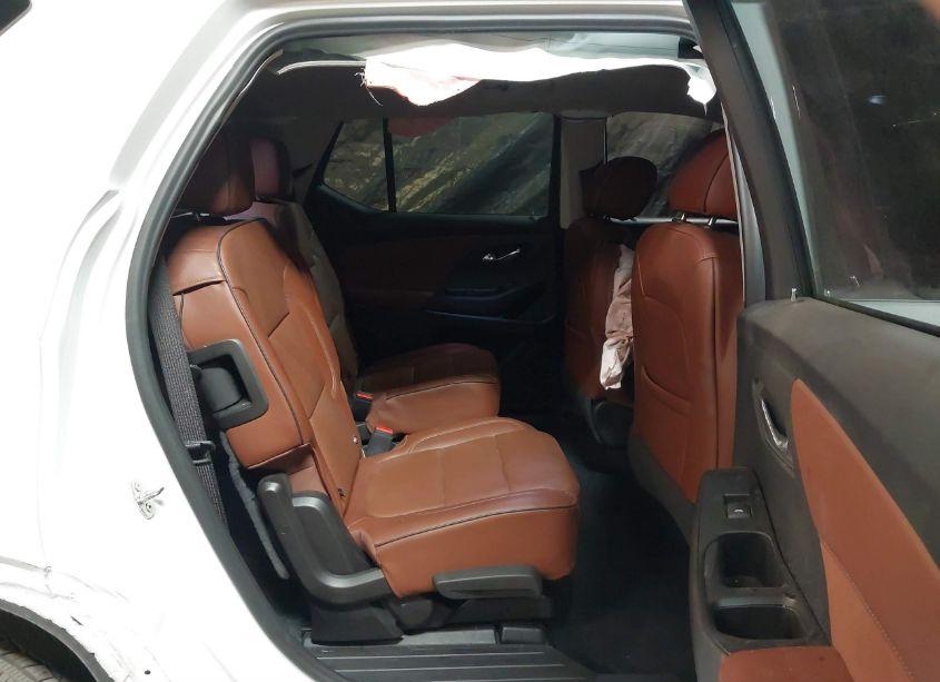 Photo 8 of 2021 Chevrolet Traverse AWD HIGH COUNTRY (VIN 1GNEVNKW2MJ271932)