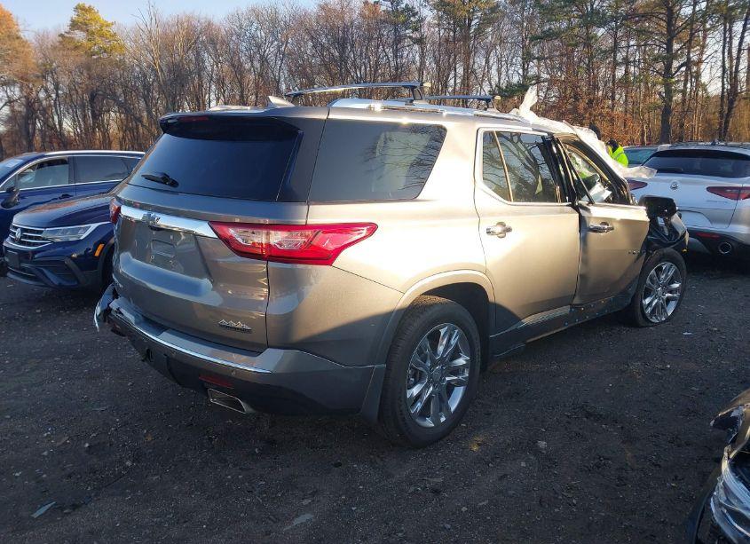 Photo 4 of 2020 Chevrolet Traverse AWD HIGH COUNTRY (VIN 1GNEVNKW3LJ299463)