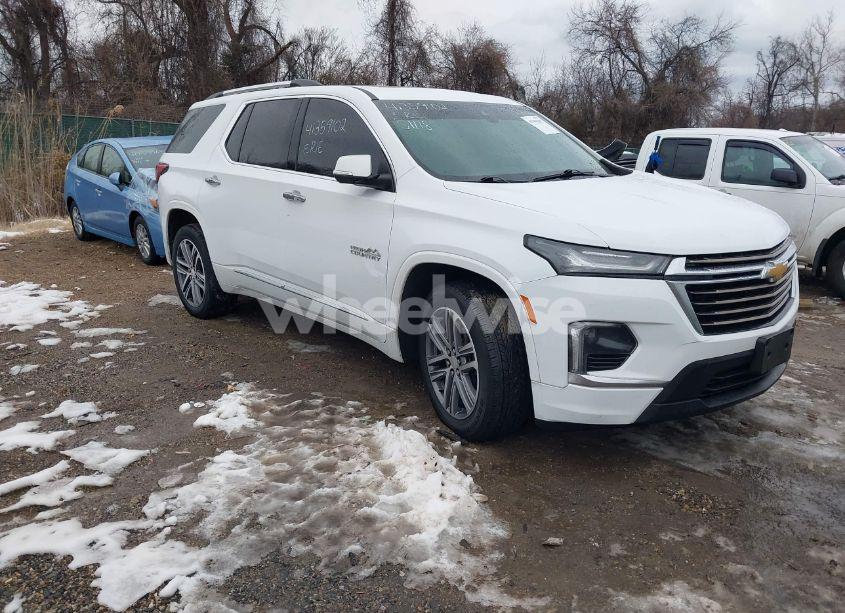 2022 Chevrolet Traverse AWD HIGH COUNTRY (VIN 1GNEVNKW3NJ120485) main photo
