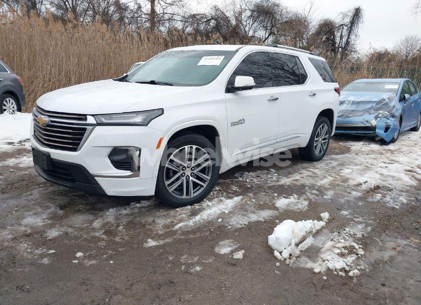 Photo 2 of 2022 Chevrolet Traverse AWD HIGH COUNTRY (VIN 1GNEVNKW3NJ120485)