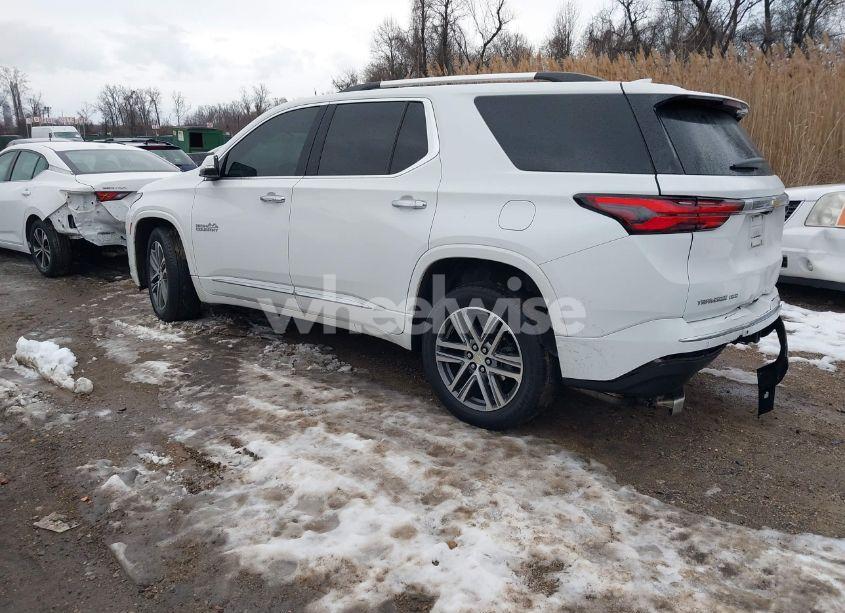 Photo 3 of 2022 Chevrolet Traverse AWD HIGH COUNTRY (VIN 1GNEVNKW3NJ120485)