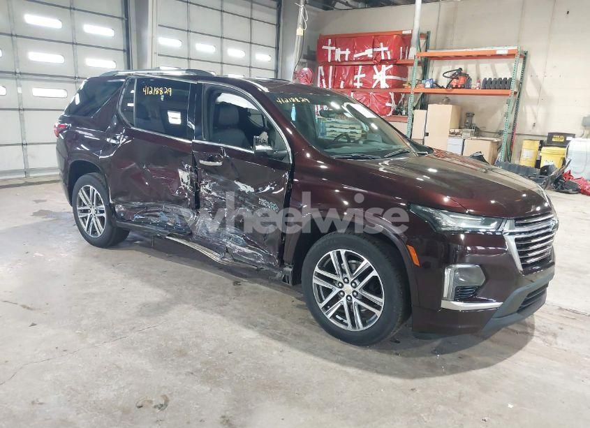 2022 Chevrolet Traverse AWD HIGH COUNTRY (VIN 1GNEVNKW4NJ153432) main photo