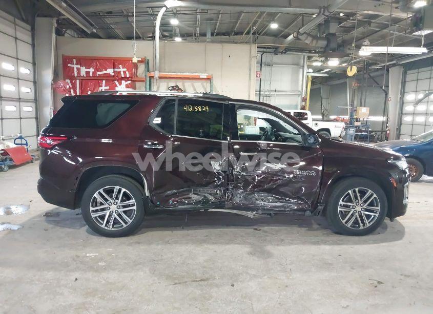 Photo 13 of 2022 Chevrolet Traverse AWD HIGH COUNTRY (VIN 1GNEVNKW4NJ153432)