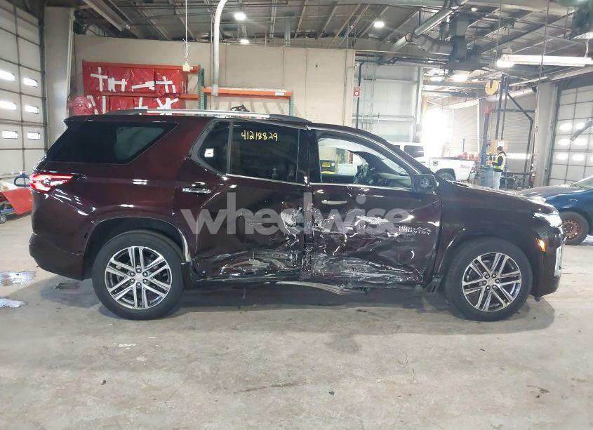 Photo 6 of 2022 Chevrolet Traverse AWD HIGH COUNTRY (VIN 1GNEVNKW4NJ153432)