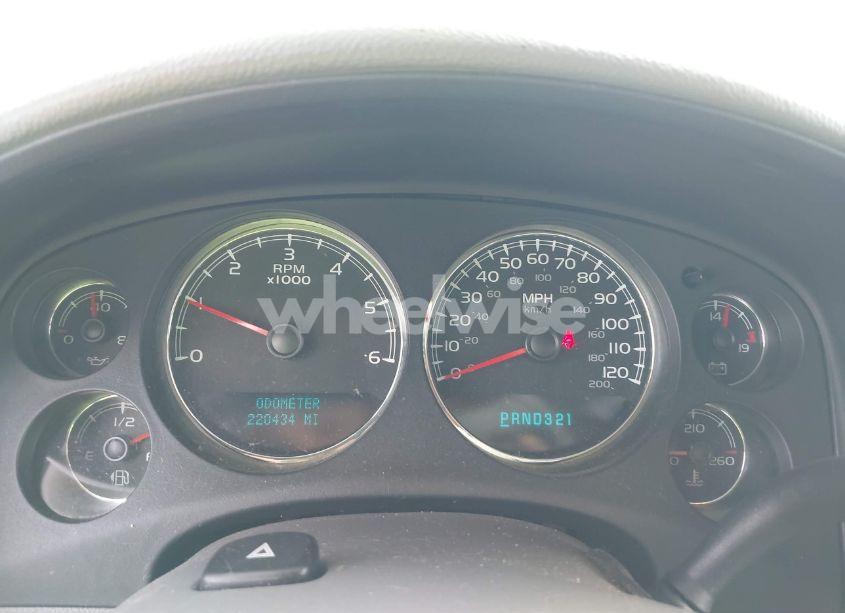 Photo 7 of 2007 Chevrolet Tahoe LT (VIN 1GNFC13007J329750)