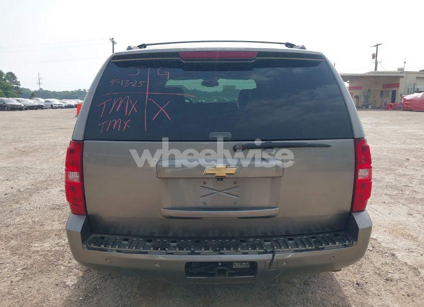 Photo 13 of 2007 Chevrolet Tahoe LTZ (VIN 1GNFC13007J351246)