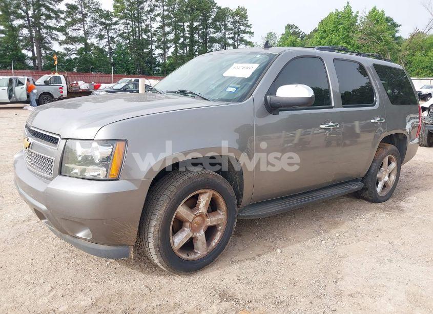 Photo 2 of 2007 Chevrolet Tahoe LTZ (VIN 1GNFC13007J351246)