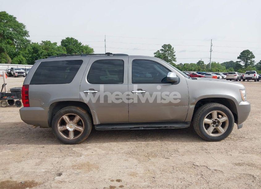 Photo 6 of 2007 Chevrolet Tahoe LTZ (VIN 1GNFC13007J351246)