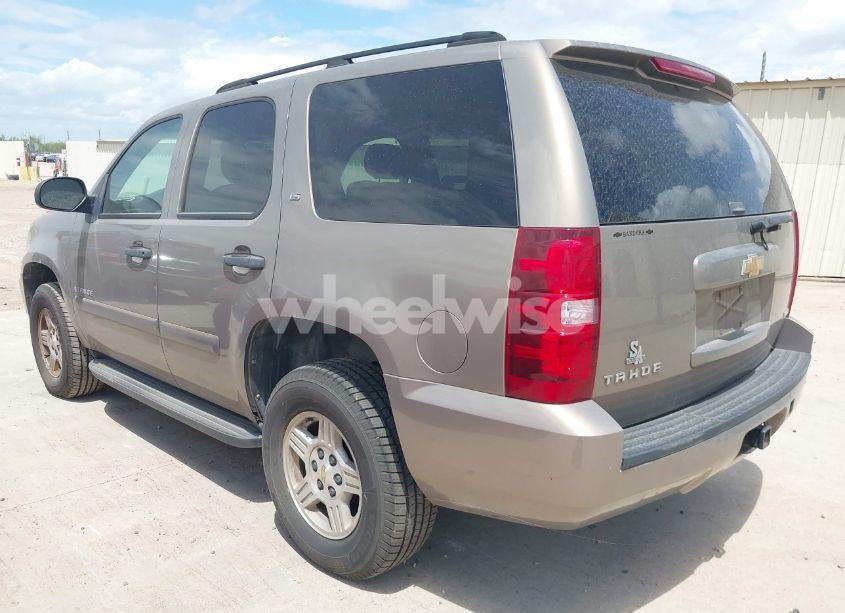 Photo 3 of 2007 Chevrolet Tahoe LS (VIN 1GNFC13007R232128)