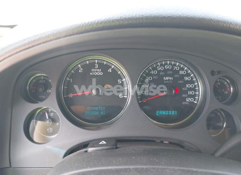 Photo 7 of 2007 Chevrolet Tahoe LS (VIN 1GNFC13007R232128)