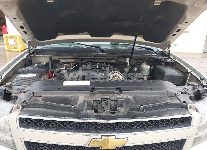 Photo 10 of 2007 Chevrolet Tahoe LTZ (VIN 1GNFC13007R270152)