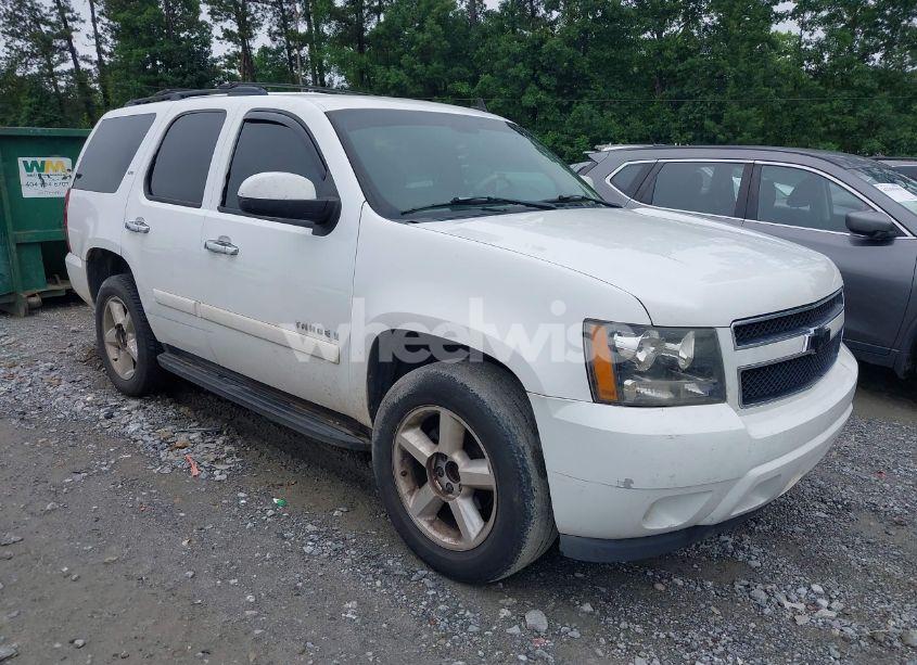 2007 Chevrolet Tahoe LT (VIN 1GNFC13007R415013) main photo
