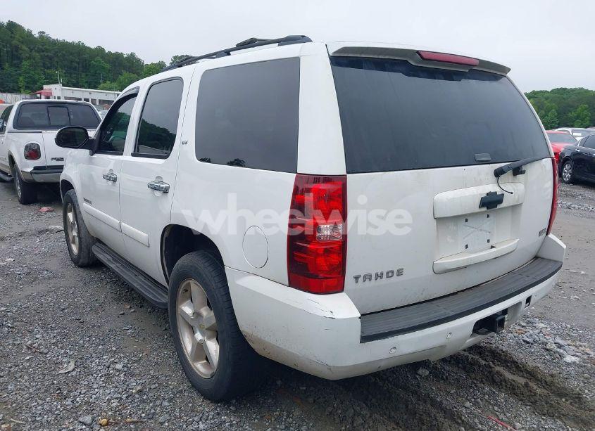 Photo 3 of 2007 Chevrolet Tahoe LT (VIN 1GNFC13007R415013)