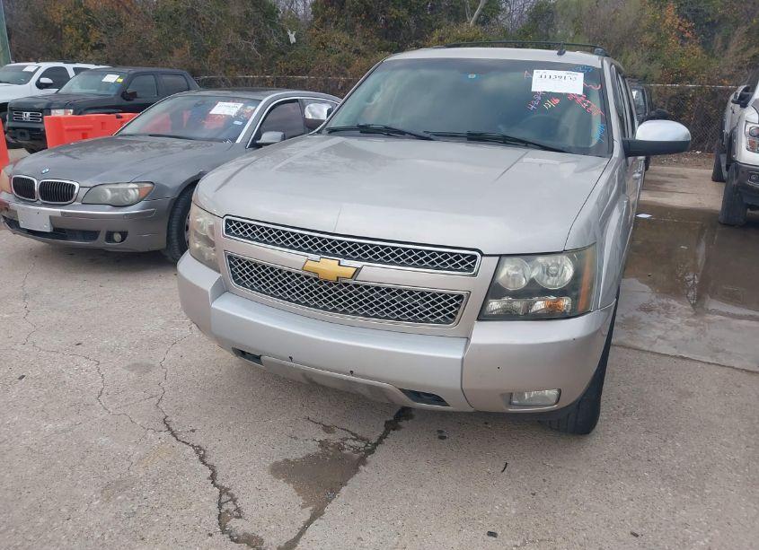 Photo 12 of 2007 Chevrolet Tahoe LT (VIN 1GNFC13007R428960)