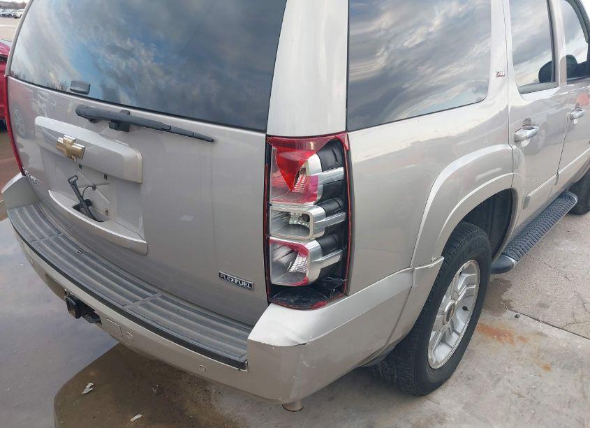 Photo 6 of 2007 Chevrolet Tahoe LT (VIN 1GNFC13007R428960)