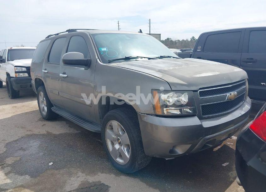 2008 Chevrolet Tahoe LT W/2LT (VIN 1GNFC13008R117644) main photo