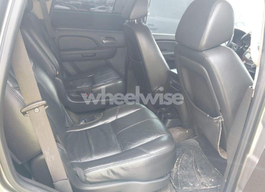 Photo 8 of 2008 Chevrolet Tahoe LT W/2LT (VIN 1GNFC13008R117644)