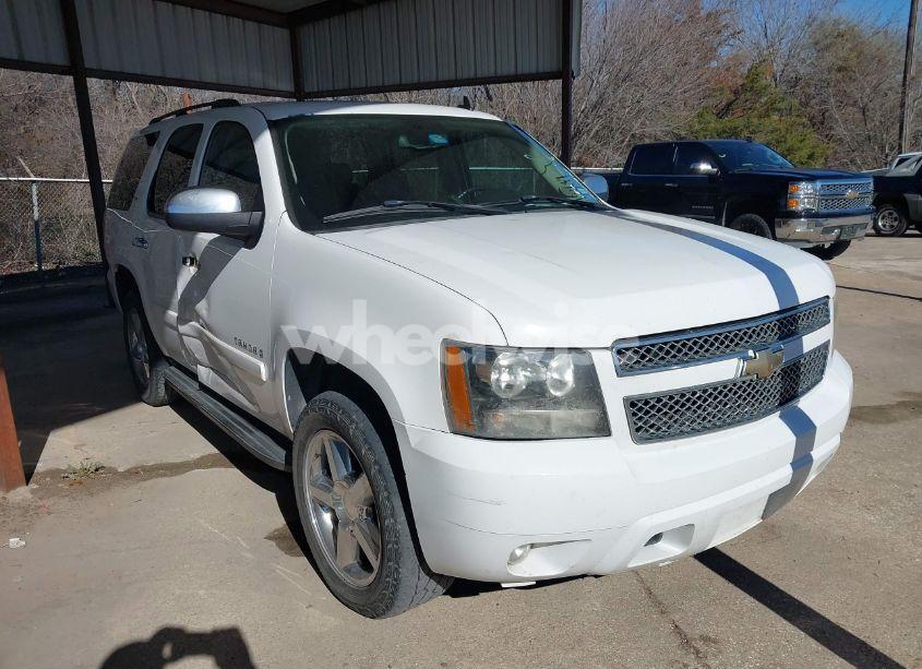 2008 Chevrolet Tahoe LTZ (VIN 1GNFC13008R167363) main photo