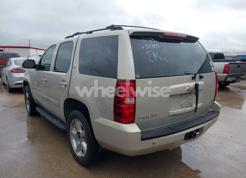 Photo 3 of 2007 Chevrolet Tahoe LTZ (VIN 1GNFC13017R232400)