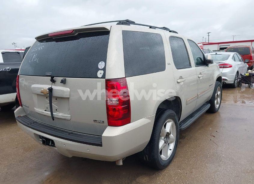 Photo 4 of 2007 Chevrolet Tahoe LTZ (VIN 1GNFC13017R232400)