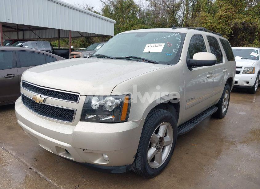 Photo 6 of 2007 Chevrolet Tahoe LTZ (VIN 1GNFC13017R232400)