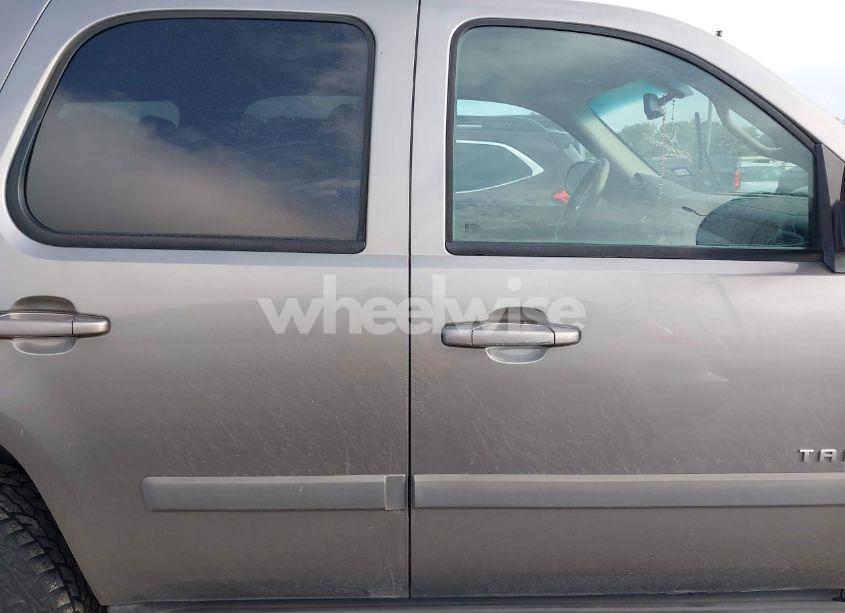 Photo 13 of 2007 Chevrolet Tahoe LT (VIN 1GNFC13017R287137)