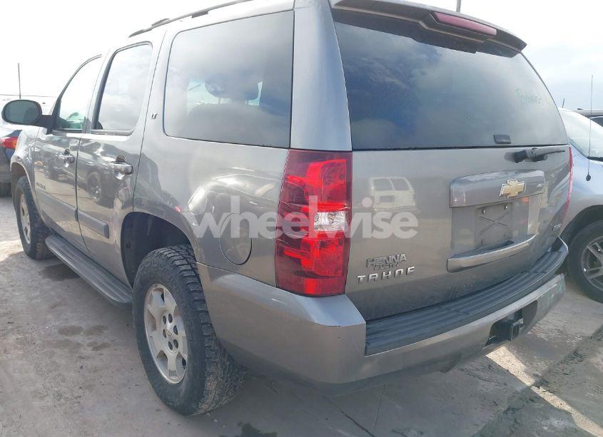 Photo 3 of 2007 Chevrolet Tahoe LT (VIN 1GNFC13017R287137)