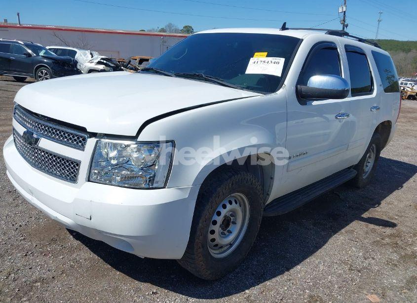 Photo 2 of 2008 Chevrolet Tahoe LTZ (VIN 1GNFC13018J225012)