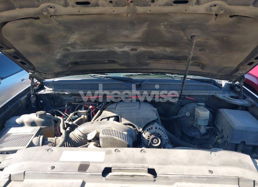 Photo 10 of 2008 Chevrolet Tahoe LS (VIN 1GNFC13018R236657)