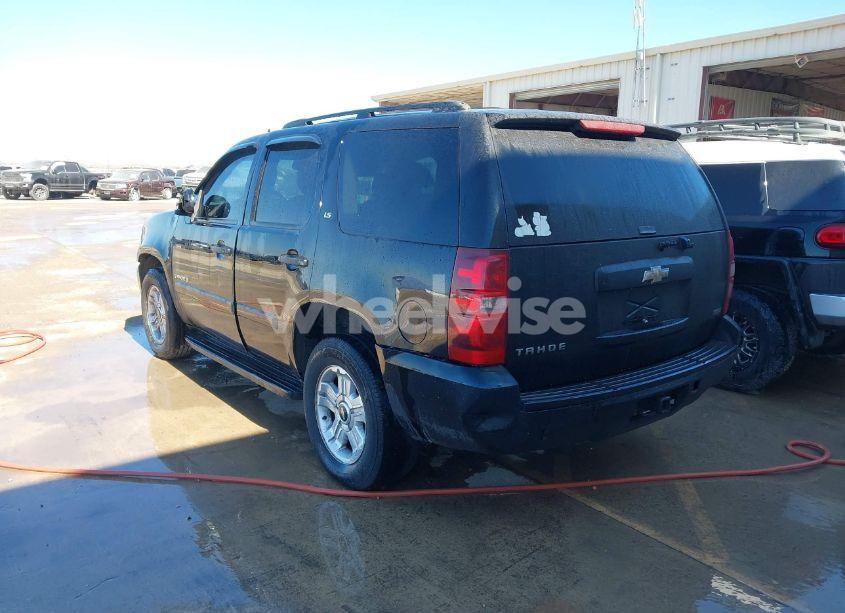 Photo 3 of 2008 Chevrolet Tahoe LS (VIN 1GNFC13018R236657)