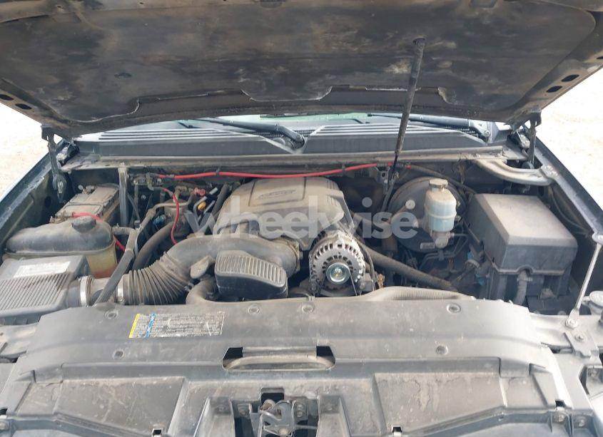 Photo 10 of 2008 Chevrolet Tahoe LT (VIN 1GNFC13018R247576)