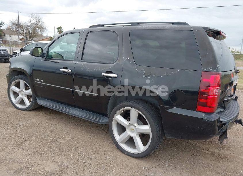 Photo 3 of 2007 Chevrolet Tahoe LT (VIN 1GNFC13027R179108)