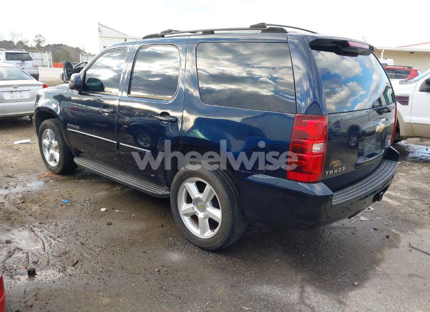 Photo 3 of 2007 Chevrolet Tahoe (VIN 1GNFC13027R248511)