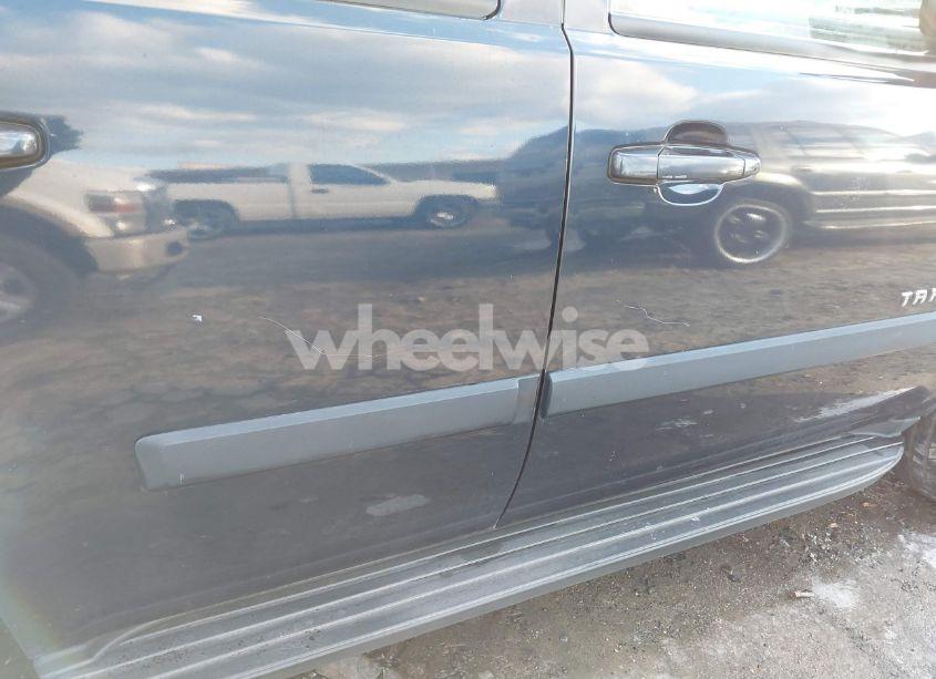 Photo 6 of 2007 Chevrolet Tahoe (VIN 1GNFC13027R248511)