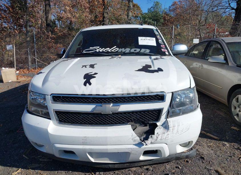 Photo 12 of 2007 Chevrolet Tahoe LTZ (VIN 1GNFC13027R320727)