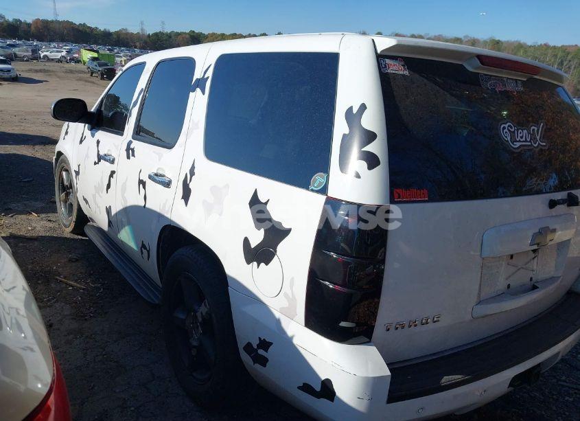 Photo 3 of 2007 Chevrolet Tahoe LTZ (VIN 1GNFC13027R320727)