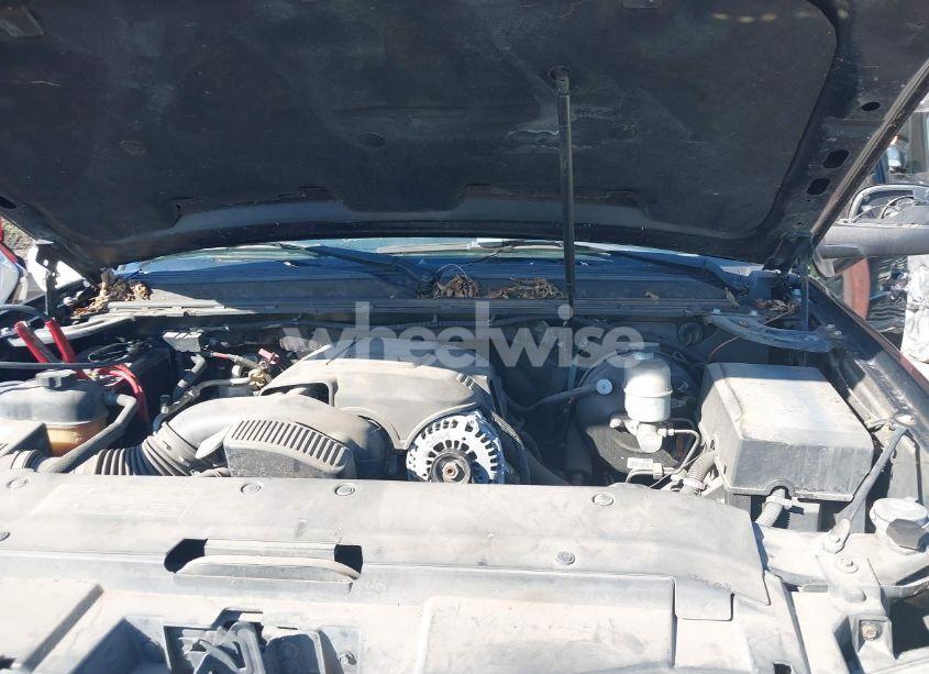 Photo 10 of 2007 Chevrolet Tahoe LT (VIN 1GNFC13027R393113)