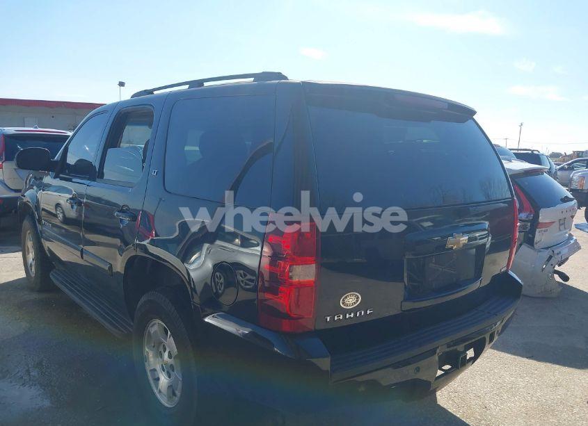 Photo 3 of 2007 Chevrolet Tahoe LT (VIN 1GNFC13027R393113)