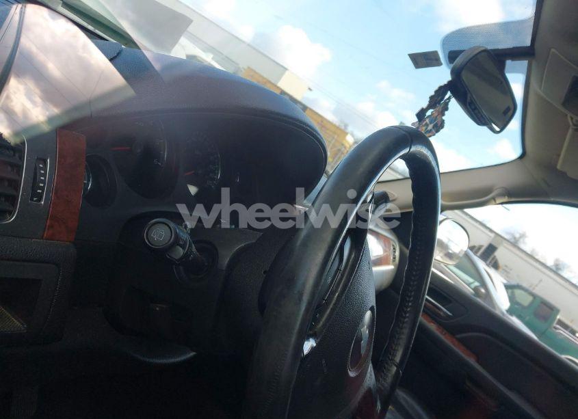 Photo 7 of 2007 Chevrolet Tahoe LTZ (VIN 1GNFC13027R394147)