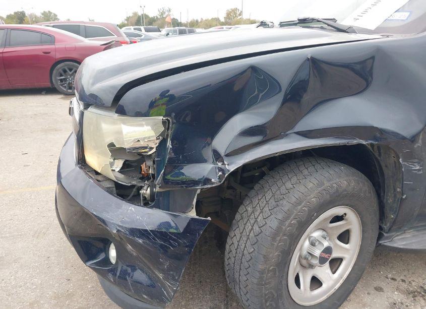 Photo 6 of 2007 Chevrolet Tahoe LT (VIN 1GNFC13027R398540)