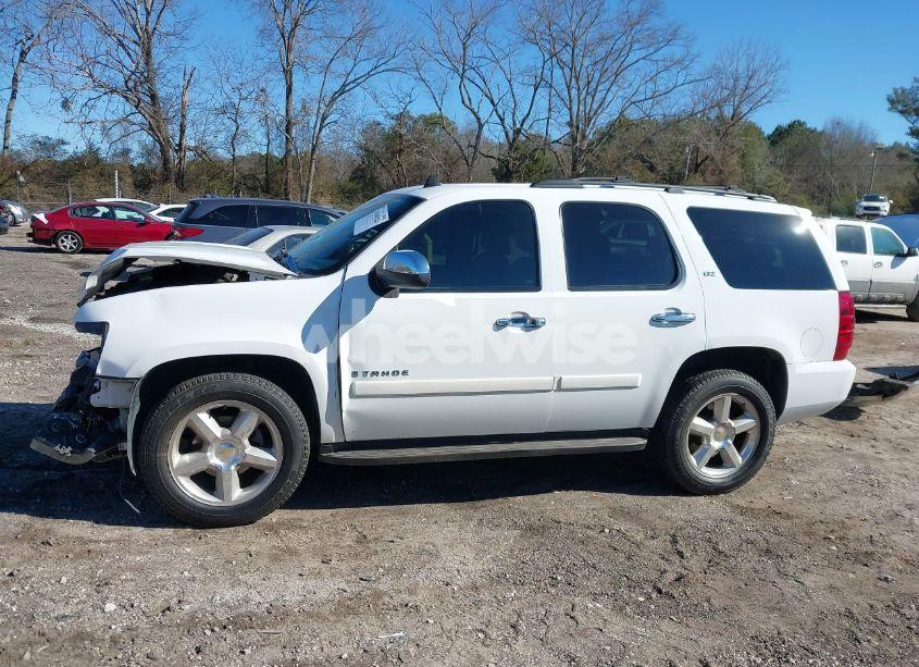 Photo 15 of 2008 Chevrolet Tahoe LTZ (VIN 1GNFC13028R119704)