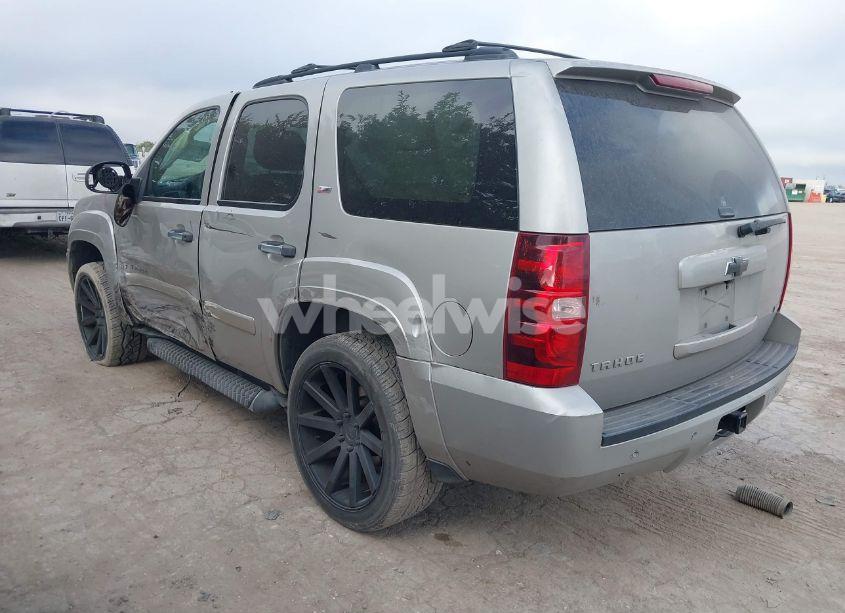 Photo 3 of 2008 Chevrolet Tahoe LT (VIN 1GNFC13028R153884)