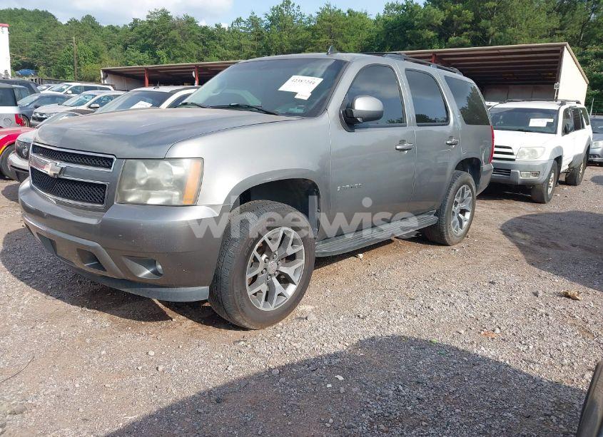Photo 2 of 2008 Chevrolet Tahoe LT (VIN 1GNFC13028R159006)