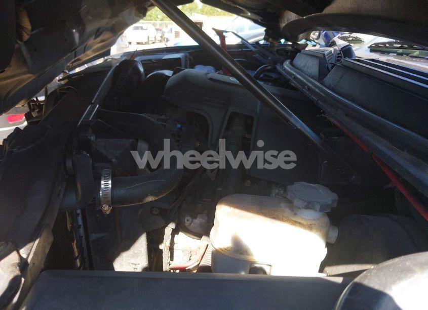 Photo 10 of 2008 Chevrolet Tahoe LT (VIN 1GNFC13028R207460)