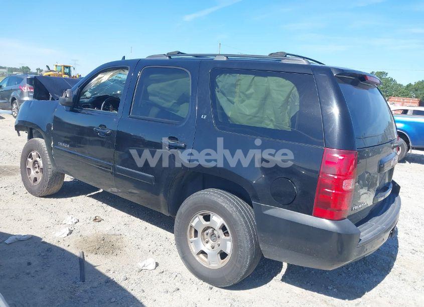 Photo 3 of 2008 Chevrolet Tahoe LT (VIN 1GNFC13028R207460)